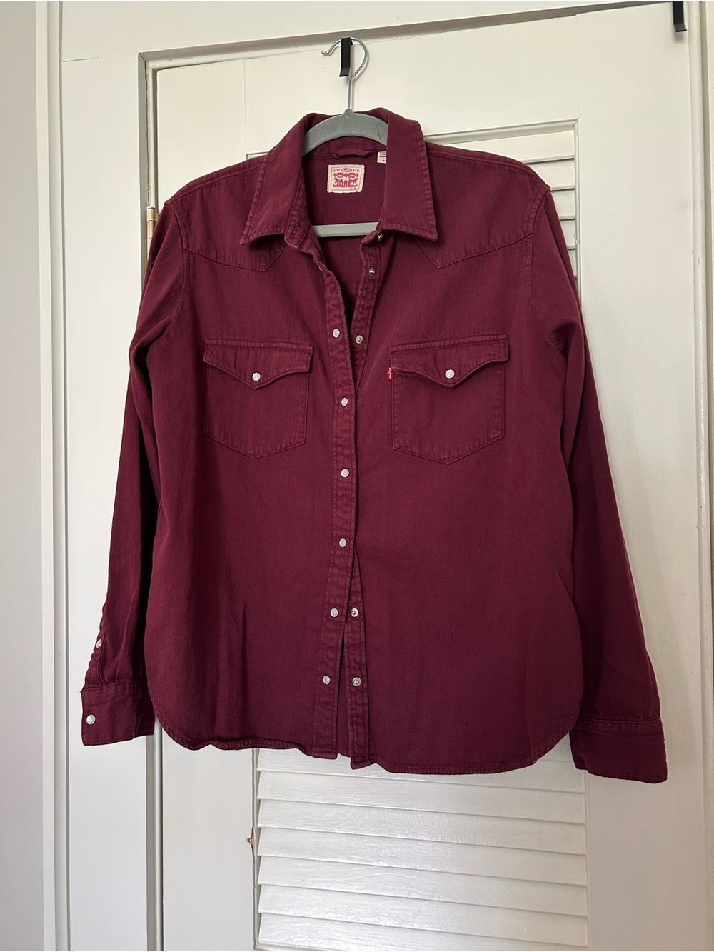 Levi's Women's Deep Burgundy Button-Down Western Shirt